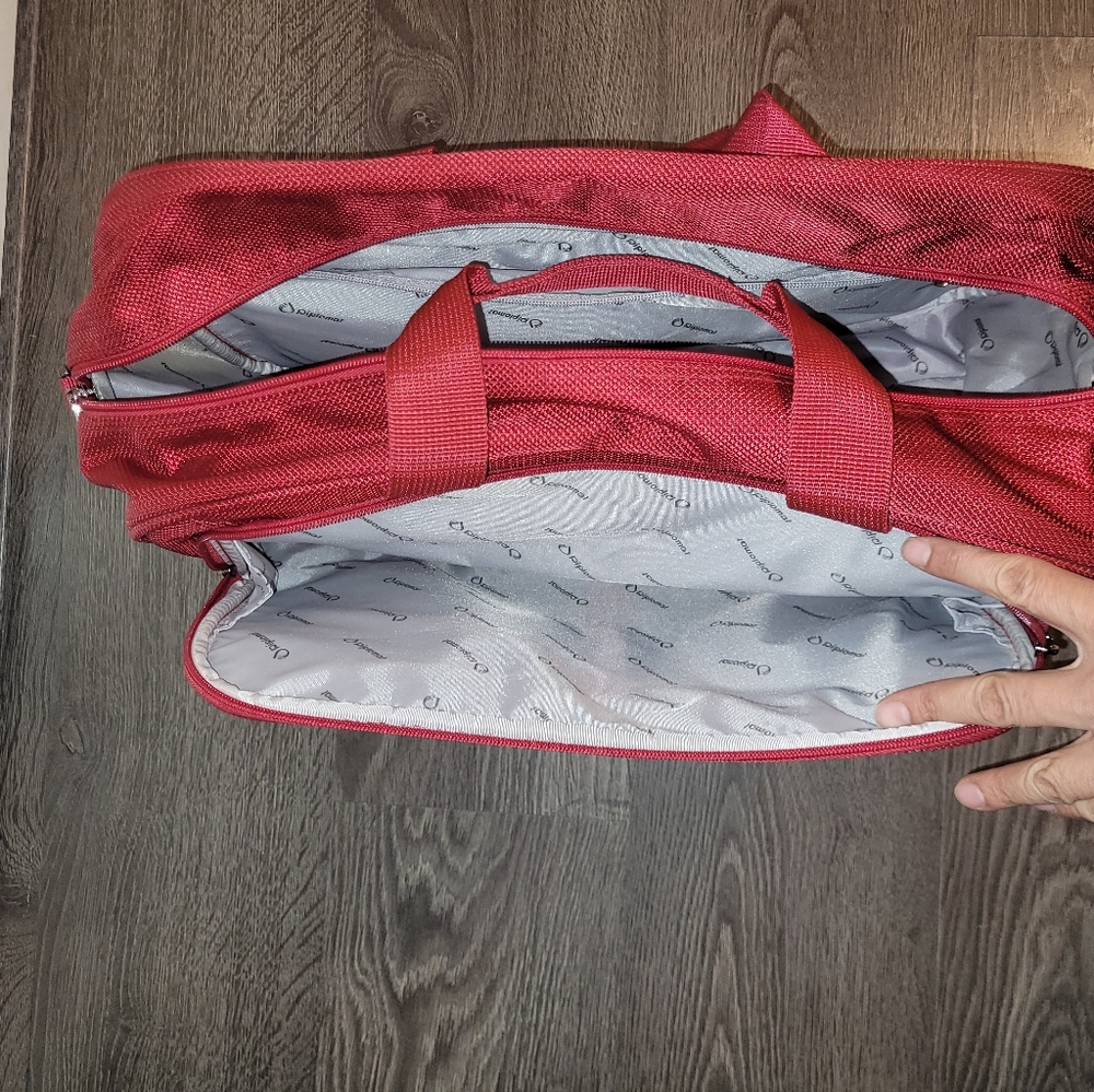 Red soft bag - Picture 7 of 11